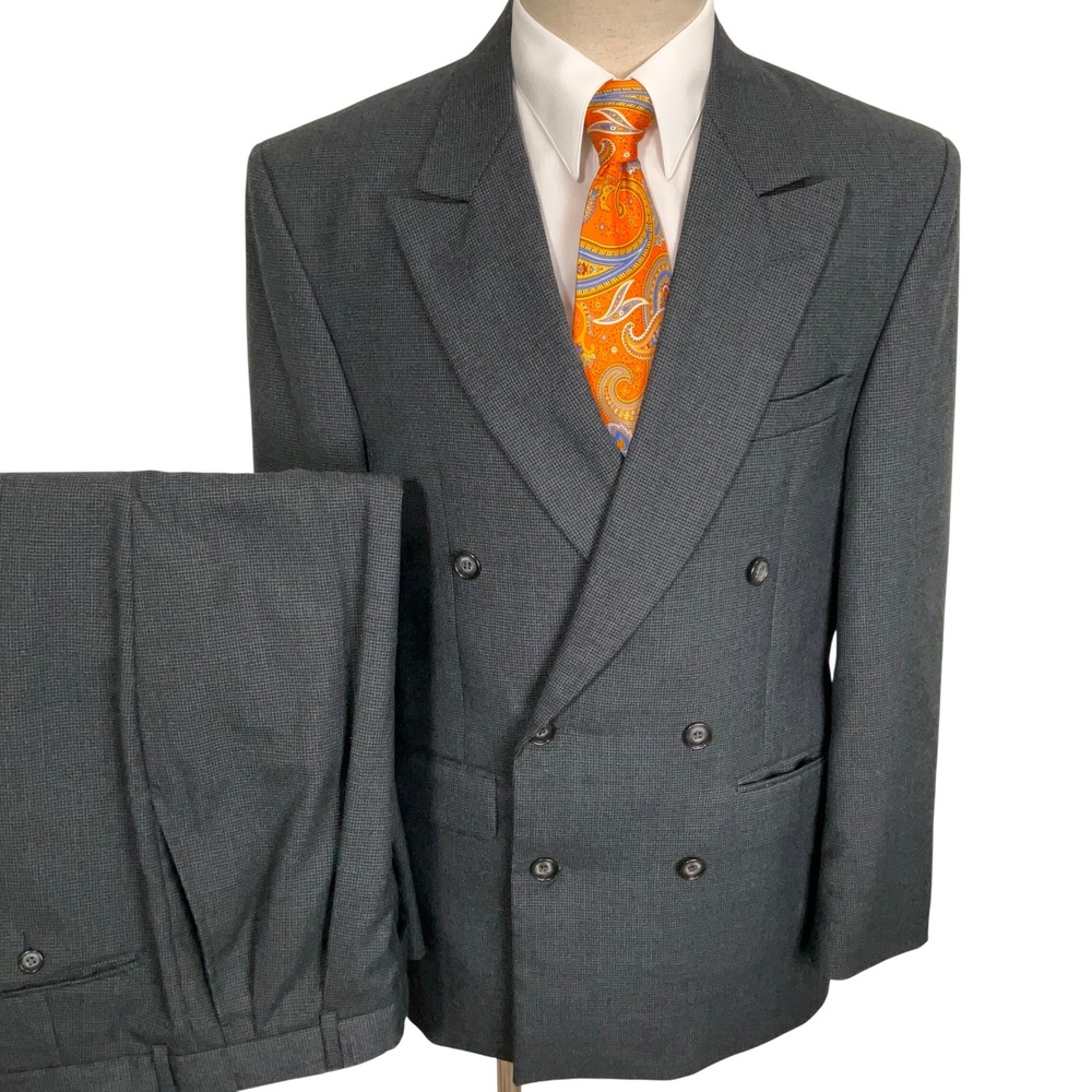 J. Riggins Suit Mens 38R Gray Bue Double Breasted Tailored Corporate Wool VTG